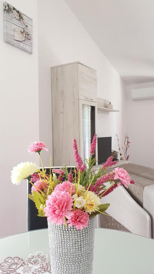 Apartment Jelena Sutvara Cattaro Esterno foto